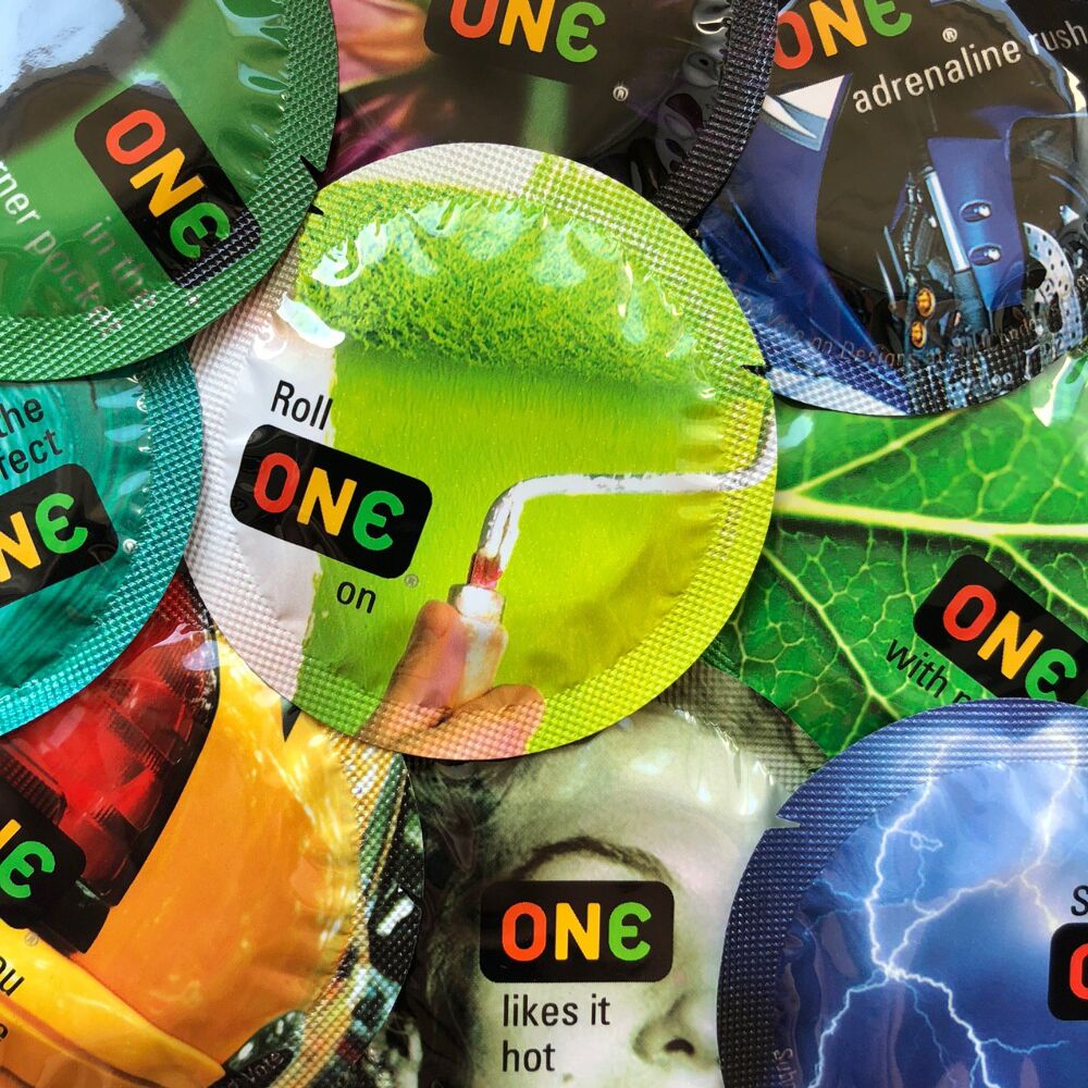 ONE Color Sensations – кольоровий презерватив преміум якості